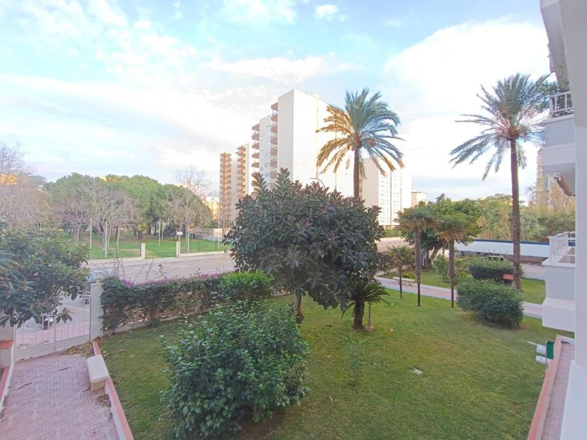 Precioso Apartamento Junto A La Playa Гандия Екстериор снимка