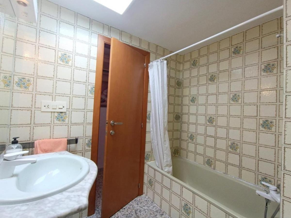 Precioso Apartamento Junto A La Playa Гандия Екстериор снимка